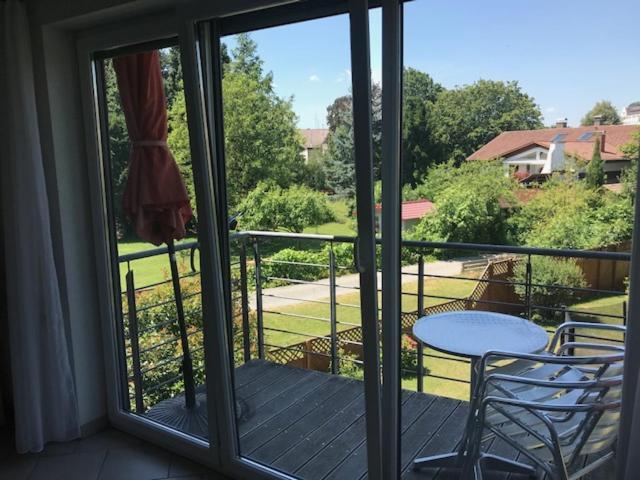 Haus Lorenz, Ferienwohnungen Имменштад-ам-Бодензее Экстерьер фото